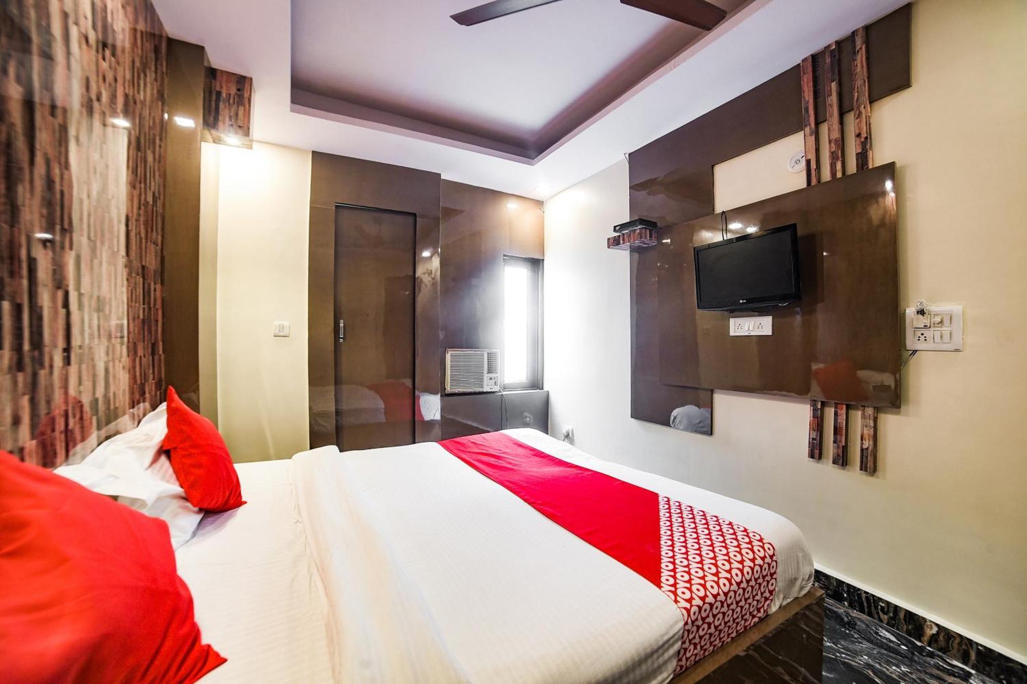 Hotel Oyo Flagship Rohit Dx Near Jama Masjid New Delhi